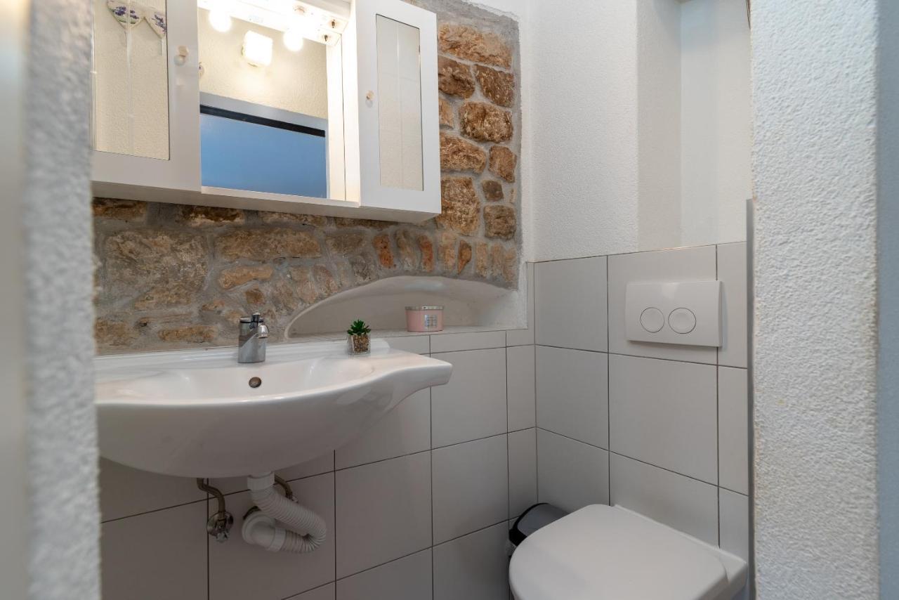 Filomena Rooms Trogir Exterior foto